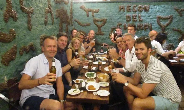 Tapas and history tour ending with churros with chocolate