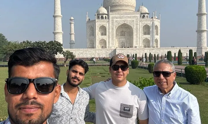 From Delhi: Taj Mahal, Agra Fort & Baby Taj Tour - All Inclusive