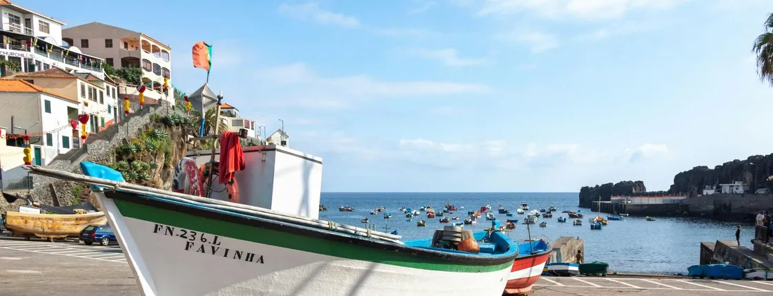 Madeira west coast tour with Cabo Girao and lunch in Porto Moniz