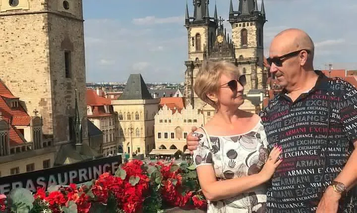 Prague Full Day Guided Tour with private transfers From Vienna