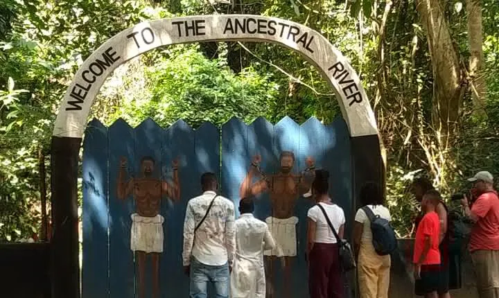 Slave Routes & Market Pilgrimage Day Tour