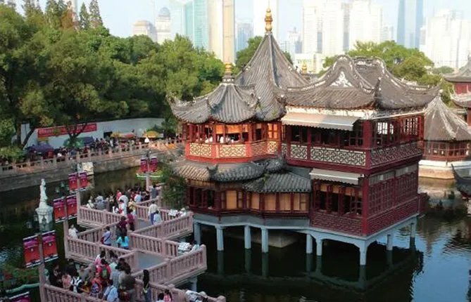 Shanghai Half-Day Sightseeing Coach Tour