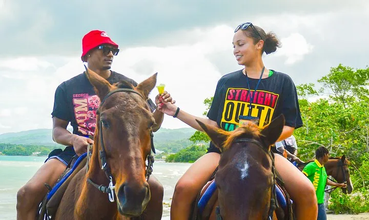 Horseback Riding/Swimming and Dunn's River from Ocho Rios