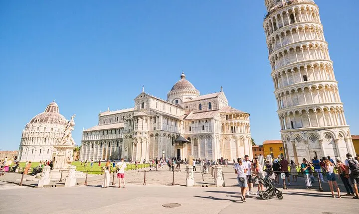 Private Half-Day Tour of Pisa from Florence