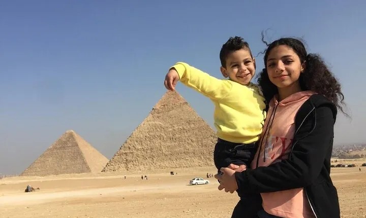 Explore Cairo and Giza sightseeing in 2 days