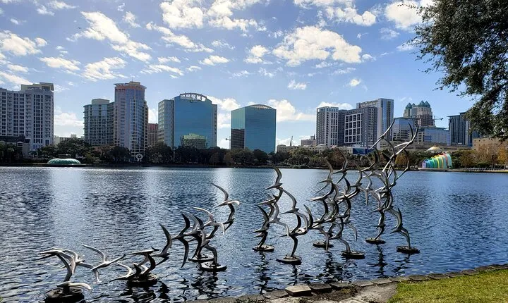 Orlando Scavenger Hunt Walking Tour and Game