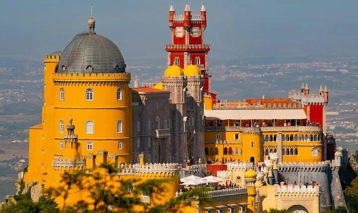 Private Tour Sintra, Pena, Regaleira, Cabo Roca Coast & Cascais