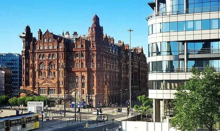 Historic Manchester: Exclusive Private Tour with a Local Expert