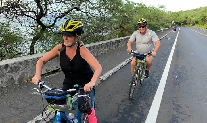 Diamond Head Bike to Hike and Local Lunch