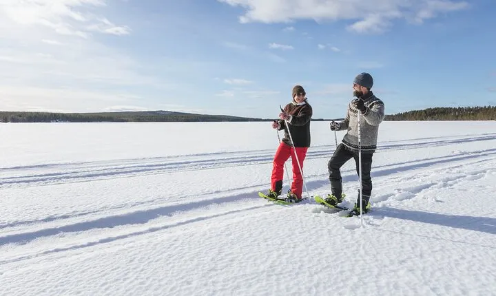 Snowshoeing Tour in the Kuoksa Wilderness