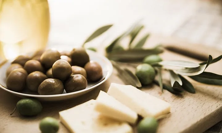 Greek Private Food Walking Tour - Taste (Y)Our Way
