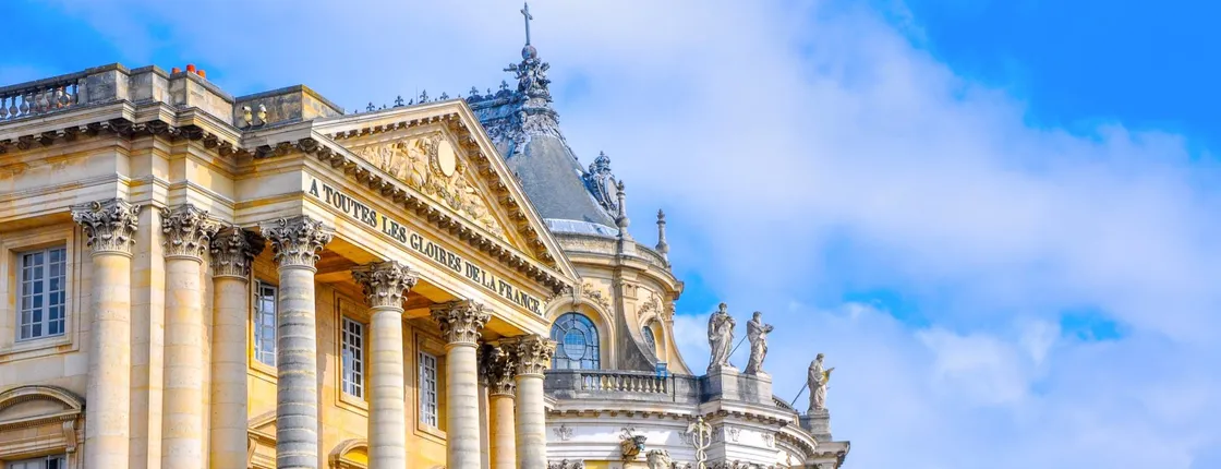 Versailles Palace guided visit from Paris and optional Gardens