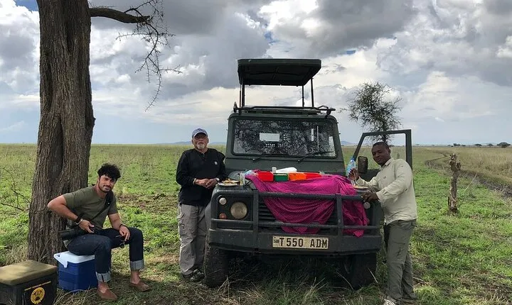 2-Day Manyara and Ngorongoro Crater lodge safari and Game Drive