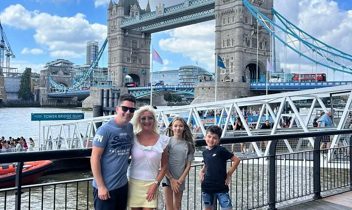 Private Big Sights Taxi Tour of London