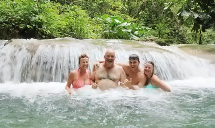 Private Mayfield's Falls Experience with Transportation