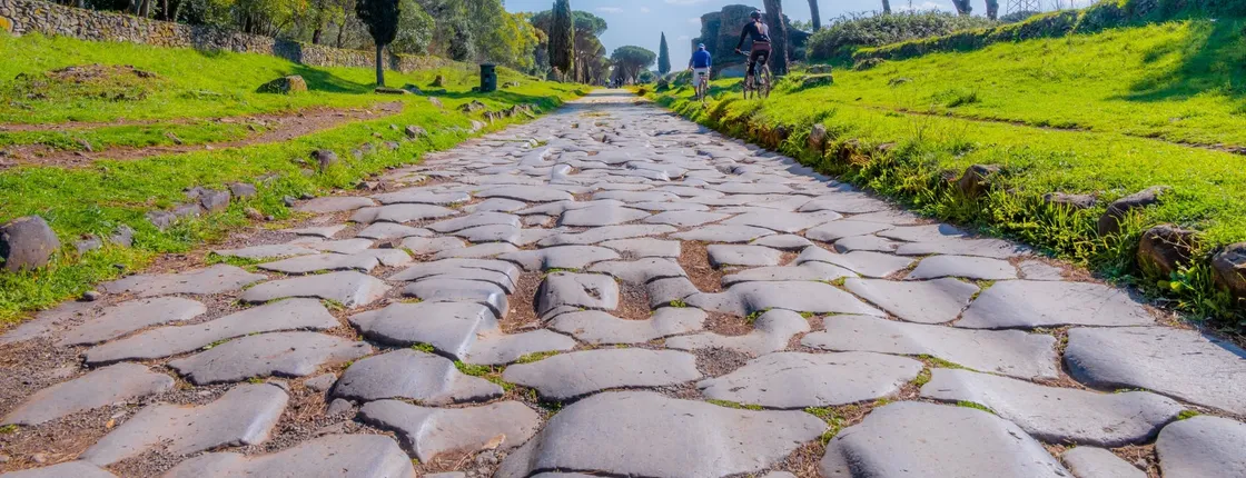Guided tour of Rome's Jewish Ghetto, Appian Way and Park of the Aqueducts