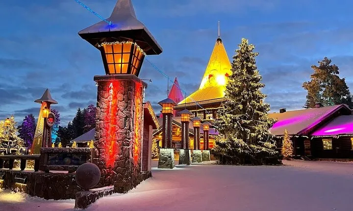 Rovaniemi's Magical Christmas Tour: Santa's Home
