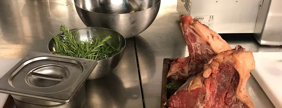 Luxury Cooking Class: Meat Experience