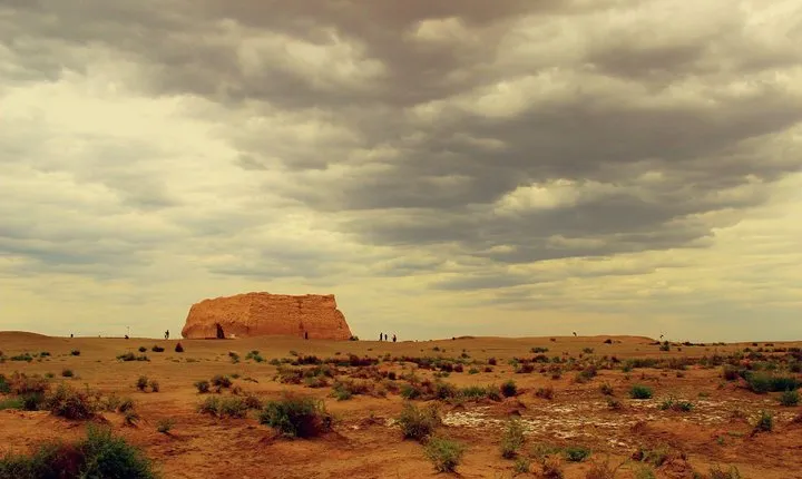 All Inclusive Private Day Trip to Jade Gate Pass, Han Dynasty Great Wall Ruin, and Ghost City from Dunhuang