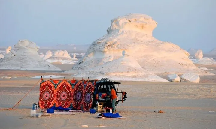 2-Days Private Majestic White Desert at Night Tour From Cairo 