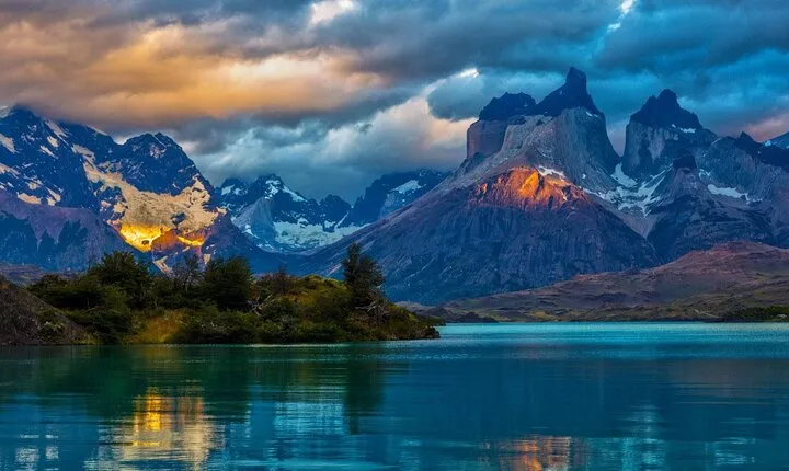 1 Day Tour | Banff | Moraine Lake | Lake Louise | From Calgary