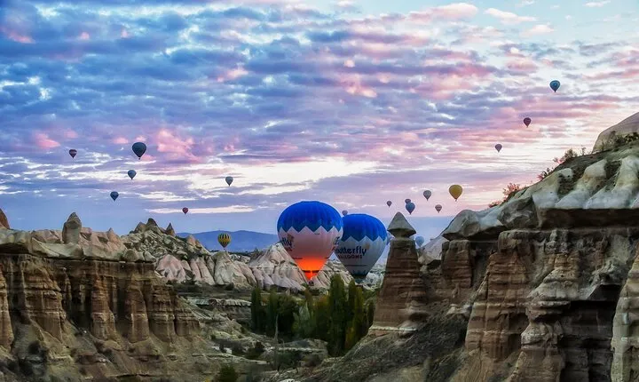 4 Days Turkey Tour: Cappadocia, Pamukkale, Ephesus