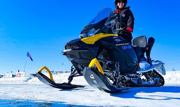Snowmobile Tour from Yellowknife