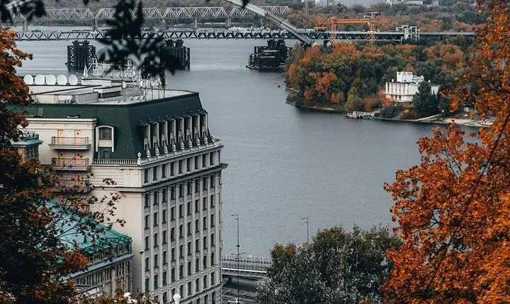 Bohemian Podil Tour