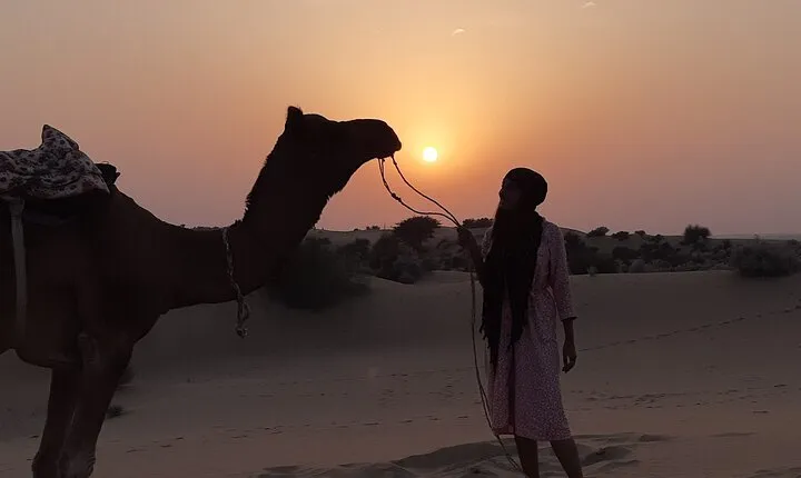 Off the beaten track overnight Camel Safari Tour Jaisalmer