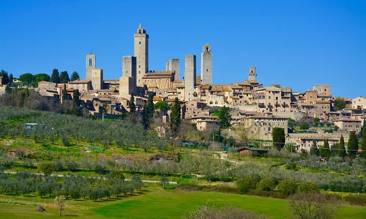 Private Tuscany Day Tour: San Gimignano and Chianti Wine Region from Florence