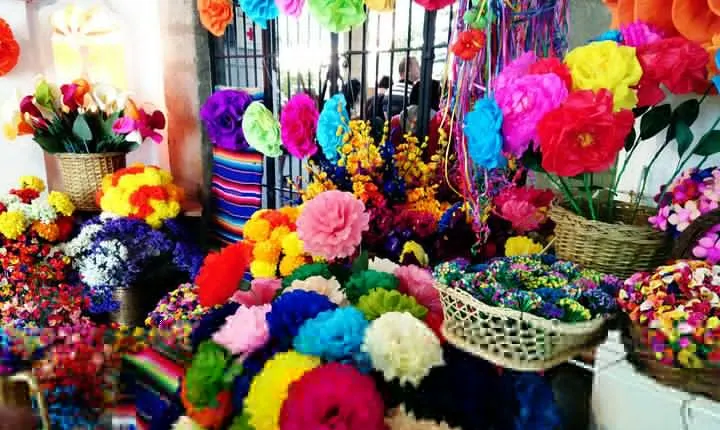 Bazaar Saturday - Convent of Carmen - San Angel