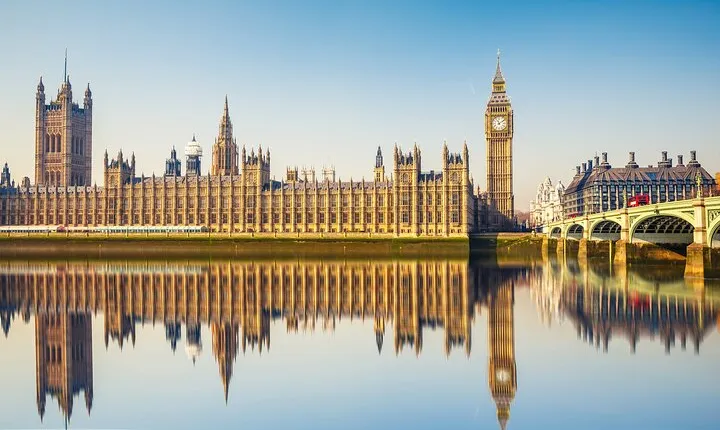 Self-Guided Audio Tour in London