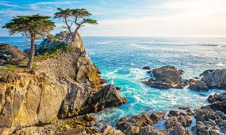 Carmel Tour in The Heavenly 17 Mile Drive