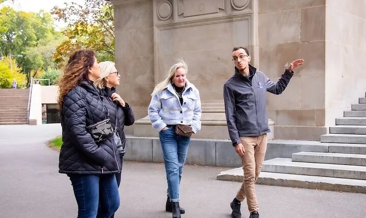 Boston Premium Small Group Driving Tour With Boat Cruise 