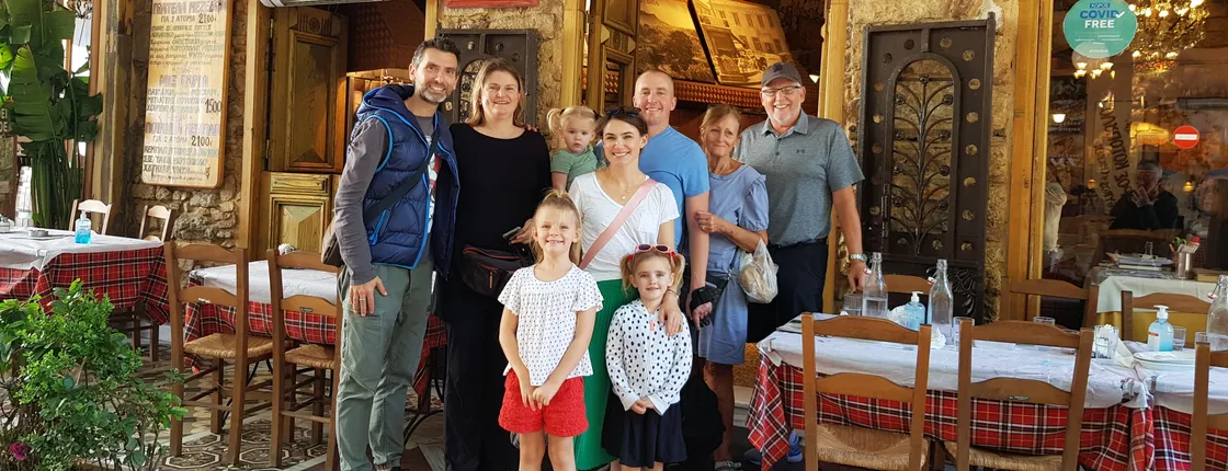 Greek Food Tasting Tour including Lunch with Expert Guide