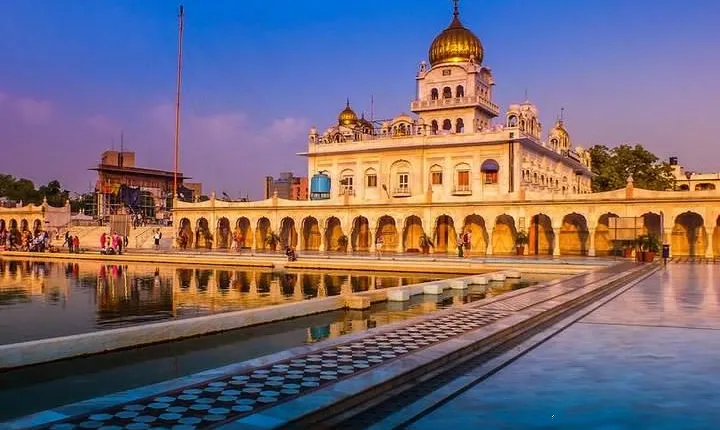 Private Tour of Temples and Spiritual Sites of Old Delhi