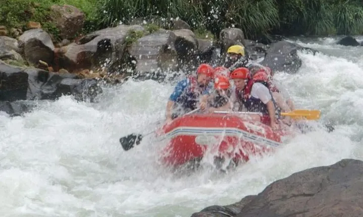 Private Tour From Ocho Rios to Rafting and Tubing