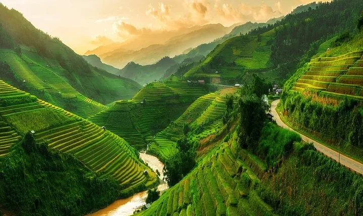 8-Day Package Tour: Hanoi - Ninh Binh - Sapa - Halong Bay