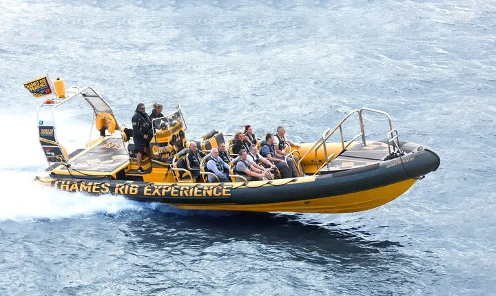 PRIVATE HIRE 45 min Speedboat Tour - Embankment/Westminster Pier