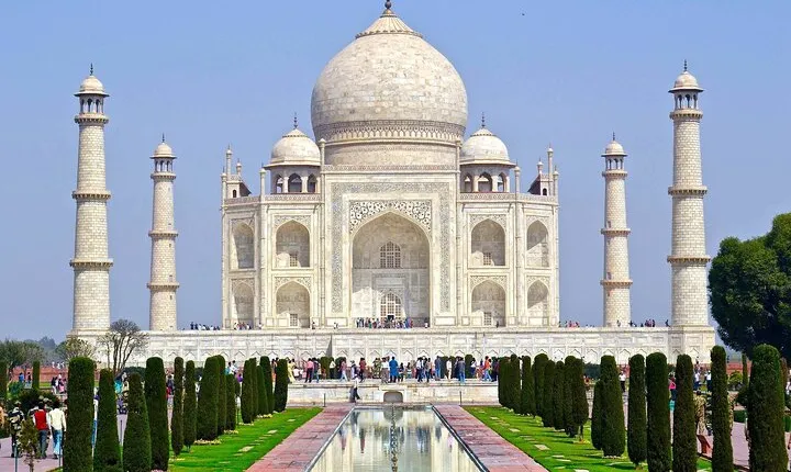All-Inclusive Taj Mahal, Agra Fort & Fatehpur Sikri Private Tour