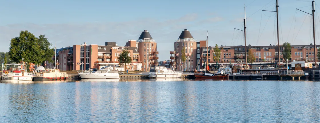 Self guided tour with interactive city game of Almere