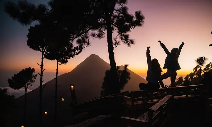 2-Day Shared Hiking Tour to Acatenango Volcano from Antigua