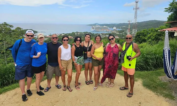 Roatan Like a Local for the Day