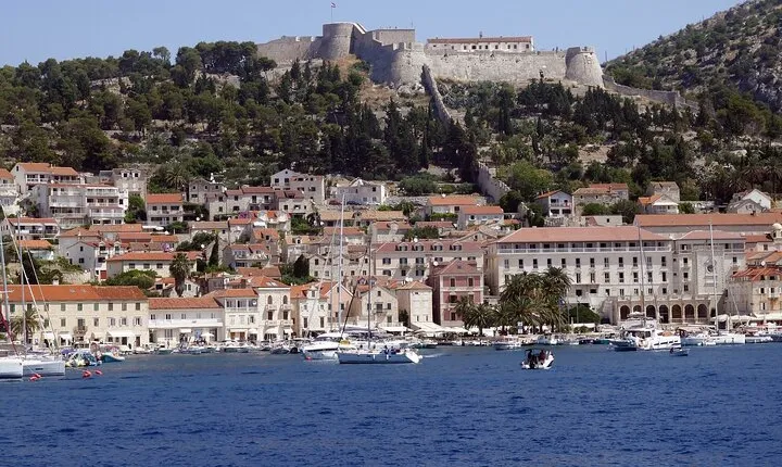 Hvar Private Walking Tour With A Professional Guide