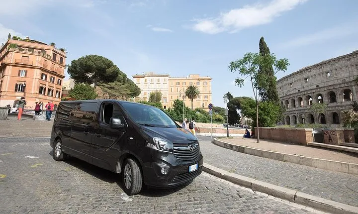 Rome Private Arrival Transfer: Fiumicino Airport to Hotel in Rome