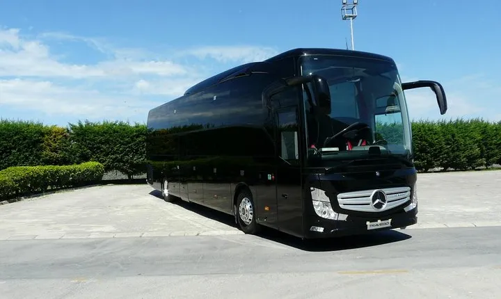 Antalya Airport (AYT) to Konyaalti Transfer - Bus/Coach