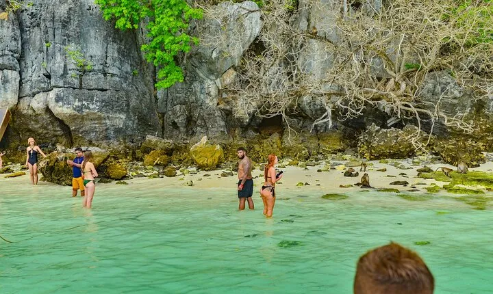 Phi Phi, Maya Bay & Monkey Beach Snorkeling from Koh Lanta