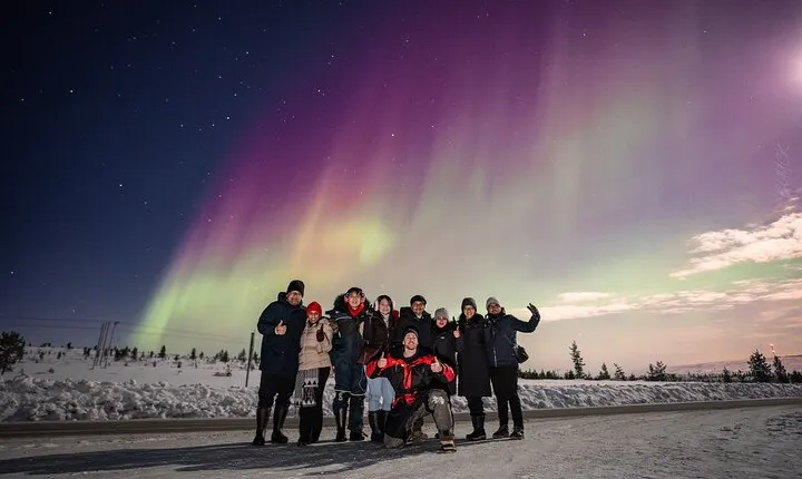 Northern Light Hunt with Photography from Rovaniemi