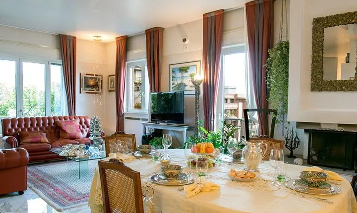Dining Experience at a local's Home in Formia with Show Cooking