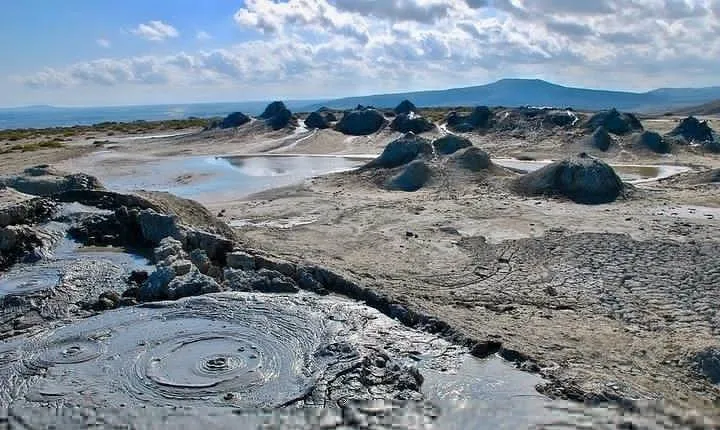 Amazing Gobustan and Mud Volcano tour
